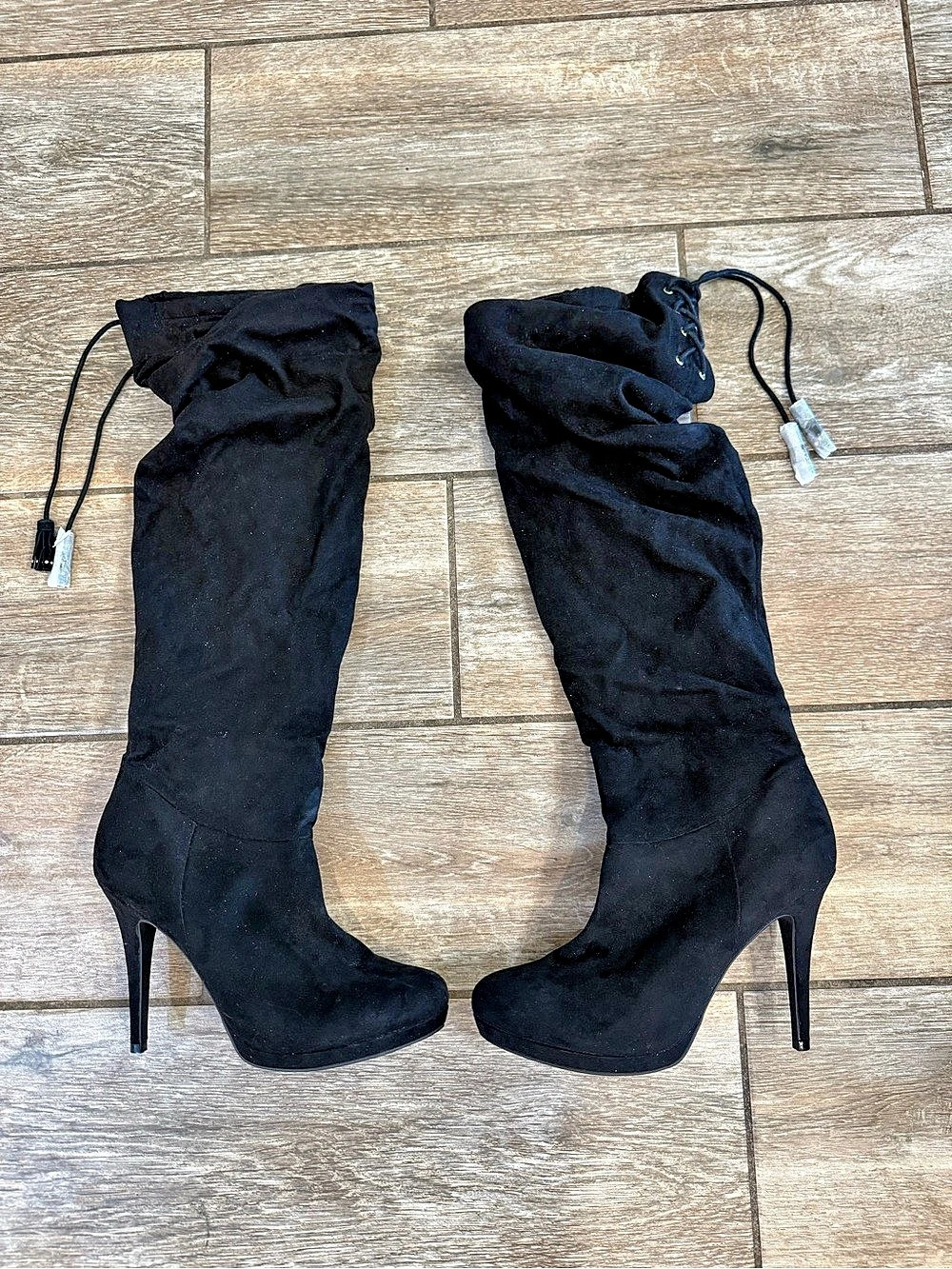 Thaila Sodi Brisa Black Over-the-Knee Lace-Up Boots US 10M New without Tags